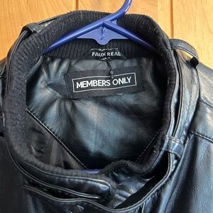 Members Only Faux Leather Jacket Size Medium